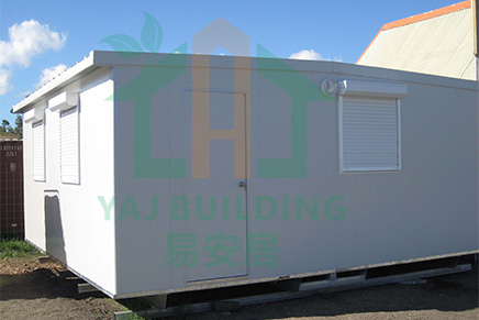 Prefab living house with shutter window