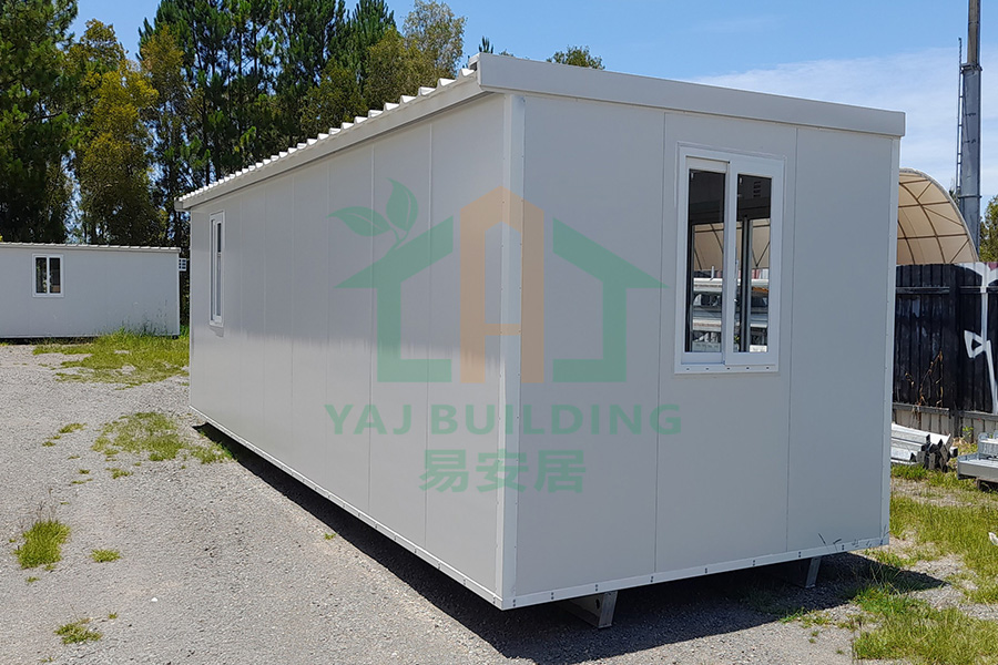 10.37x3.3x2.6m prefab cabin